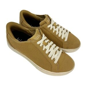 KIZIK Irvine Hands Free Lace Up Canvas Sneakers • 7 • maple sugar, tan